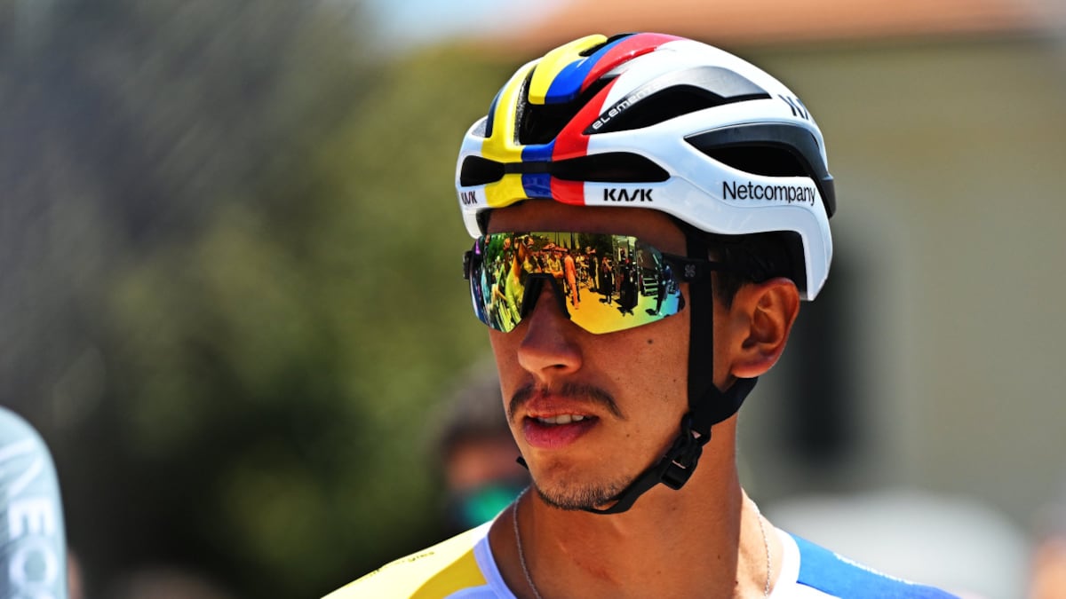 “Ni siquiera sé dónde estoy”, divertida confesión de Egan Bernal tras etapa en el Giro de Italia