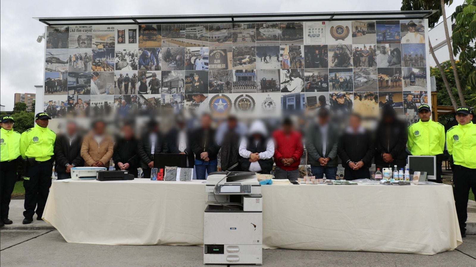 Desmantelado grupo delincuencial dedicado a la falsificación de pesos y dólares en Bogotá