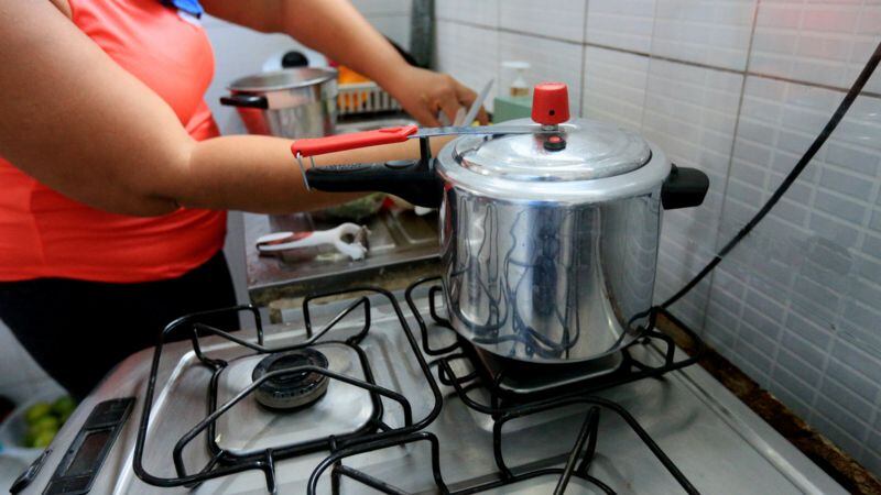 olla-de-presión-exprés-accidentes-cocina