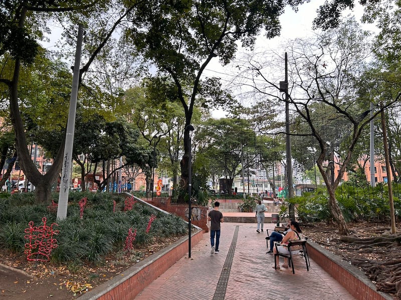 Retiro de figuras navideñas en Medellín 2024