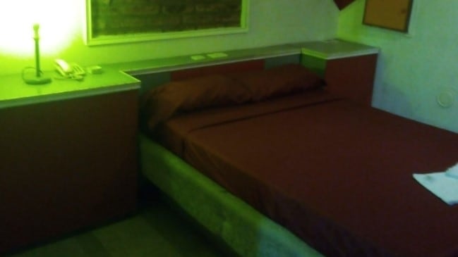 El motel advirtió a la pareja
