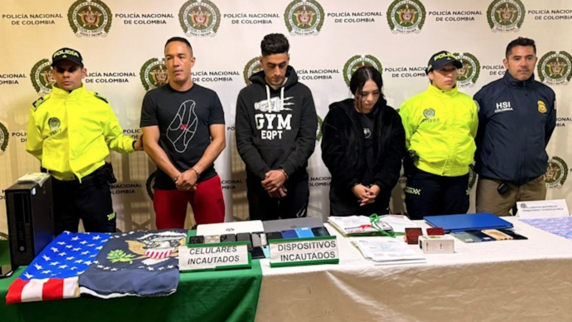 Desarticulan red transnacional señalada de estafar con visas de trabajo a Estados Unidos.