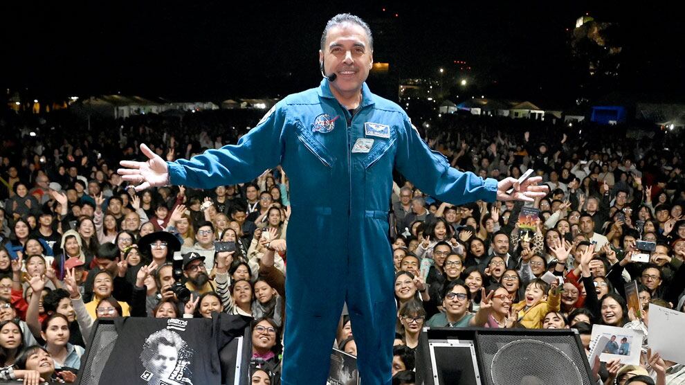 José Hernández llega al Movistar Arena