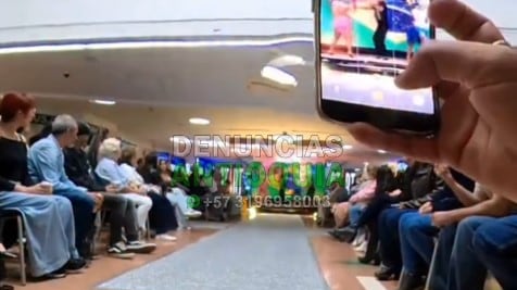 Foto video impactante: captan el momento exacto en que cae parte del techo de Unicentro Medellín.