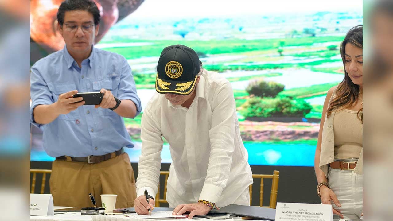 Petro y la orden a sus ministros de trabajar hasta el último día de su gobierno en el bienestar del pueblo