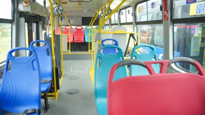 TransMilenio estrena sillas de un nuevo color que no todos podrán usar: ¿para quiénes son?