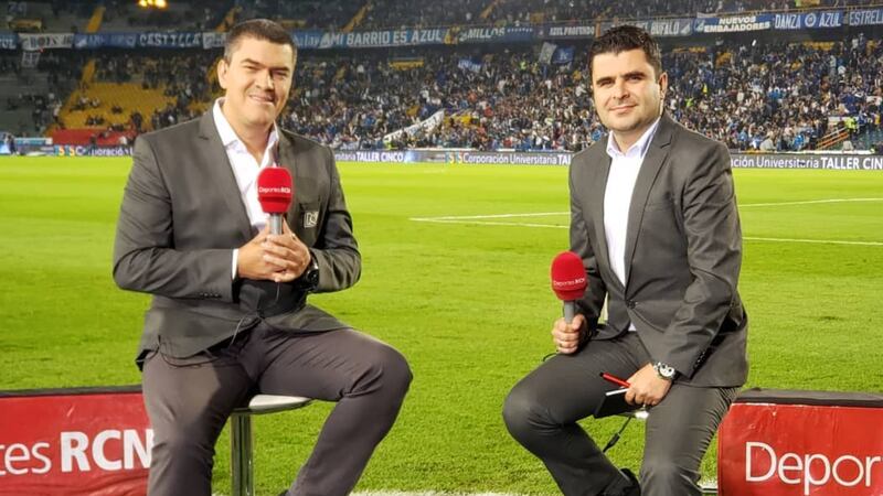 Eduardo Luis pidió el Instagram de una hincha en vivo: Juan Felipe Cadavid le advirtió que lo van a regañar