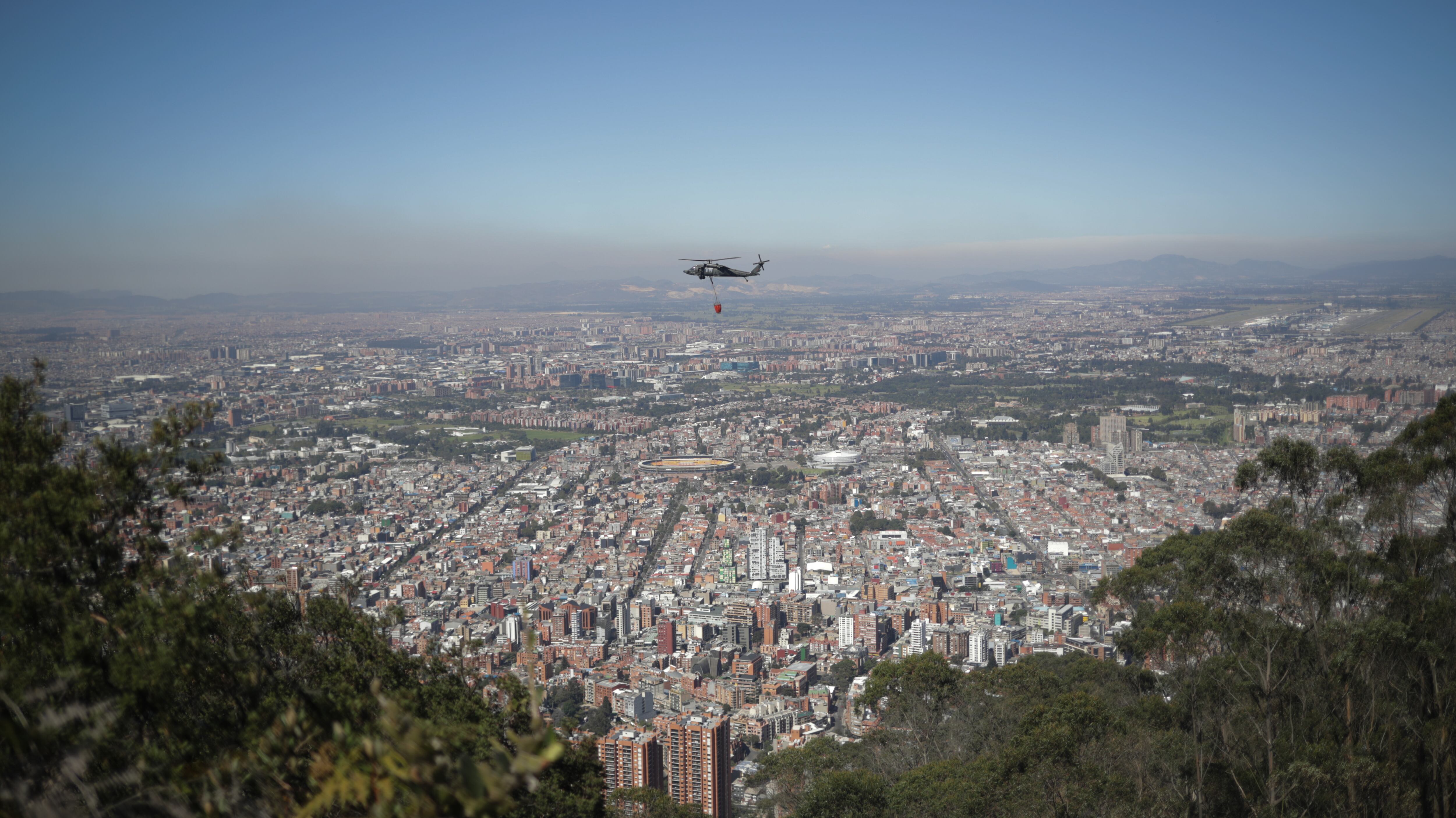 Incendio en los cerros orientales de Bogotá