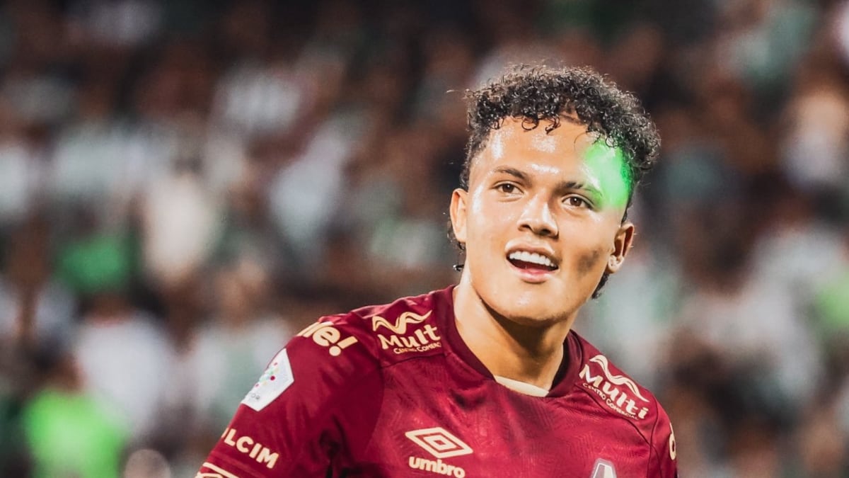 “Te quiero, padre”, Tatay Torres puso a volar a los hinchas de Tolima, tras la eliminación vs Nacional