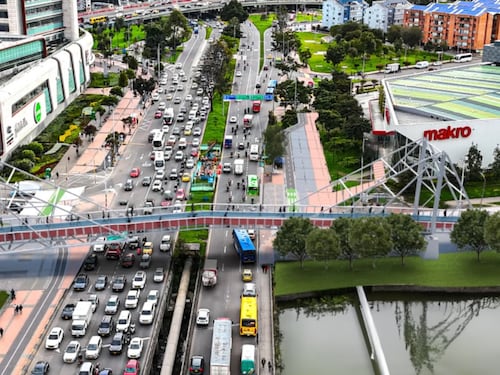 IDU Inicia Construcción de Nuevo Ciclopuente de Titán Plaza: Diseño Moderno y Más Seguro para 94.000 Usuarios