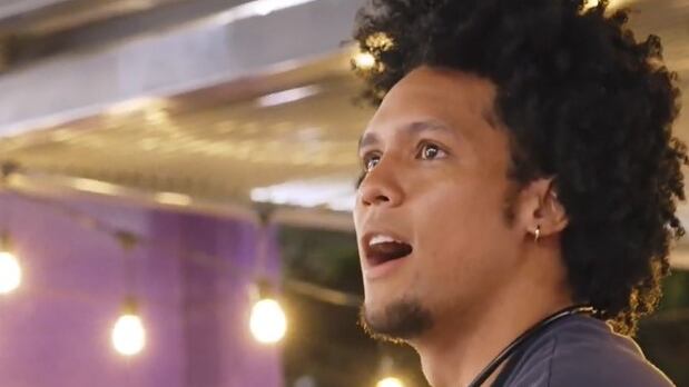 Tras el triunfo de Alpha en la prueba de aire del Desafío The Box Rapelo fue el elegido para recibir un mensaje de sus personas más allegadas.