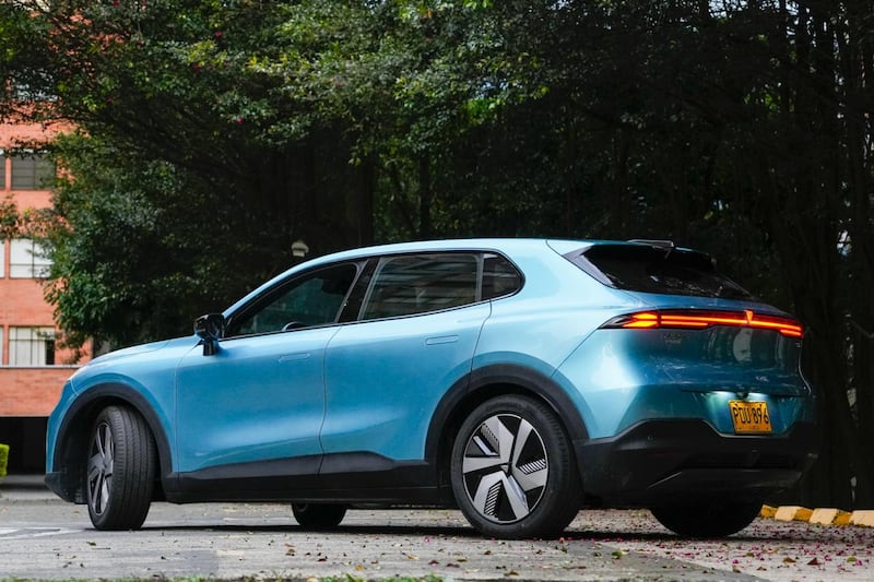 Camioneta eléctrica.