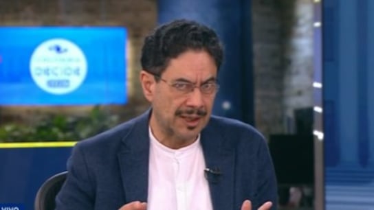 Foto “una desgracia”: Iván Cepeda critica el sistema de salud en Colombia y propone reforma urgente.