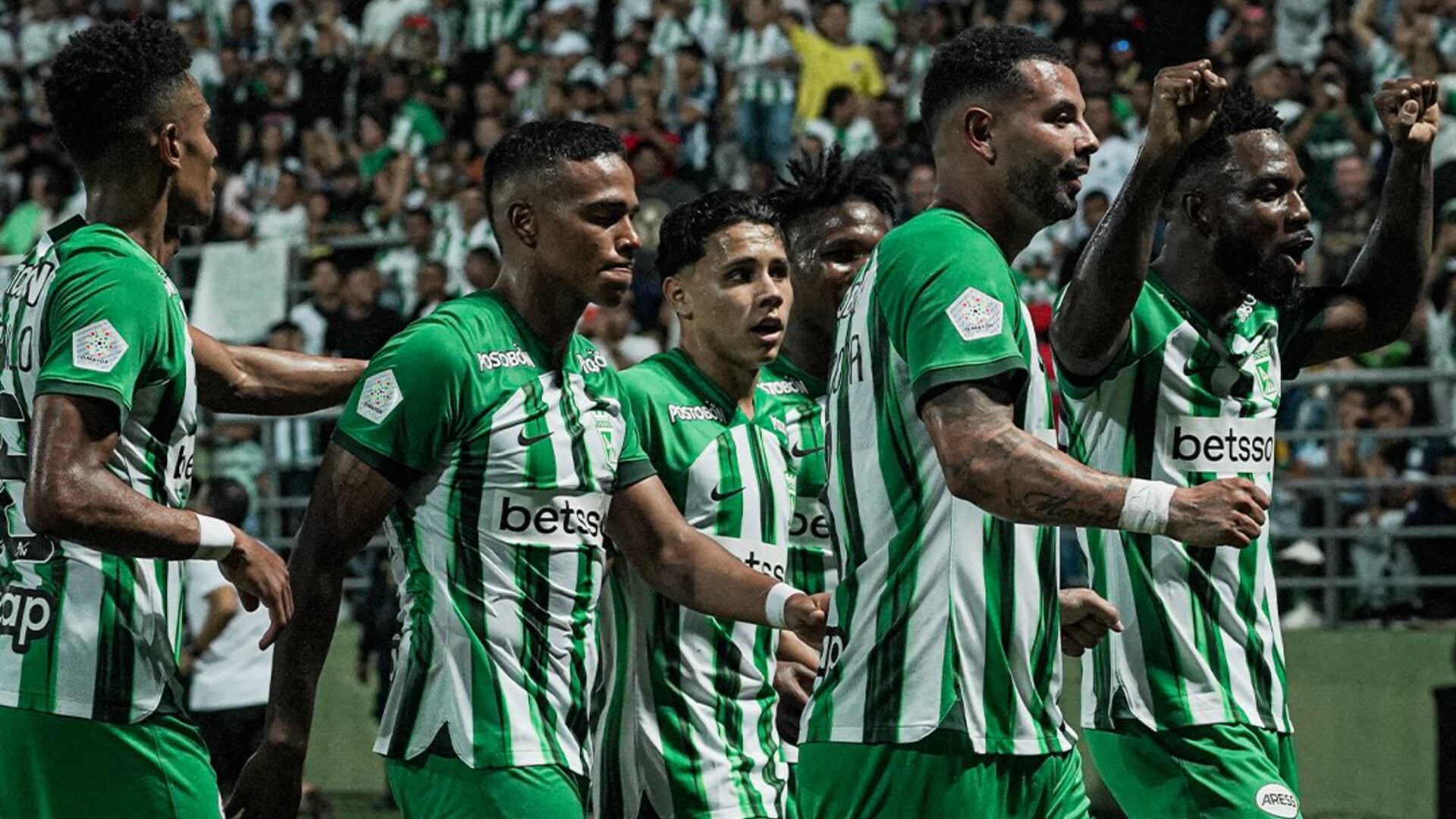 Atlético Nacional lanzó una linda campaña para sus hinchas perrunos