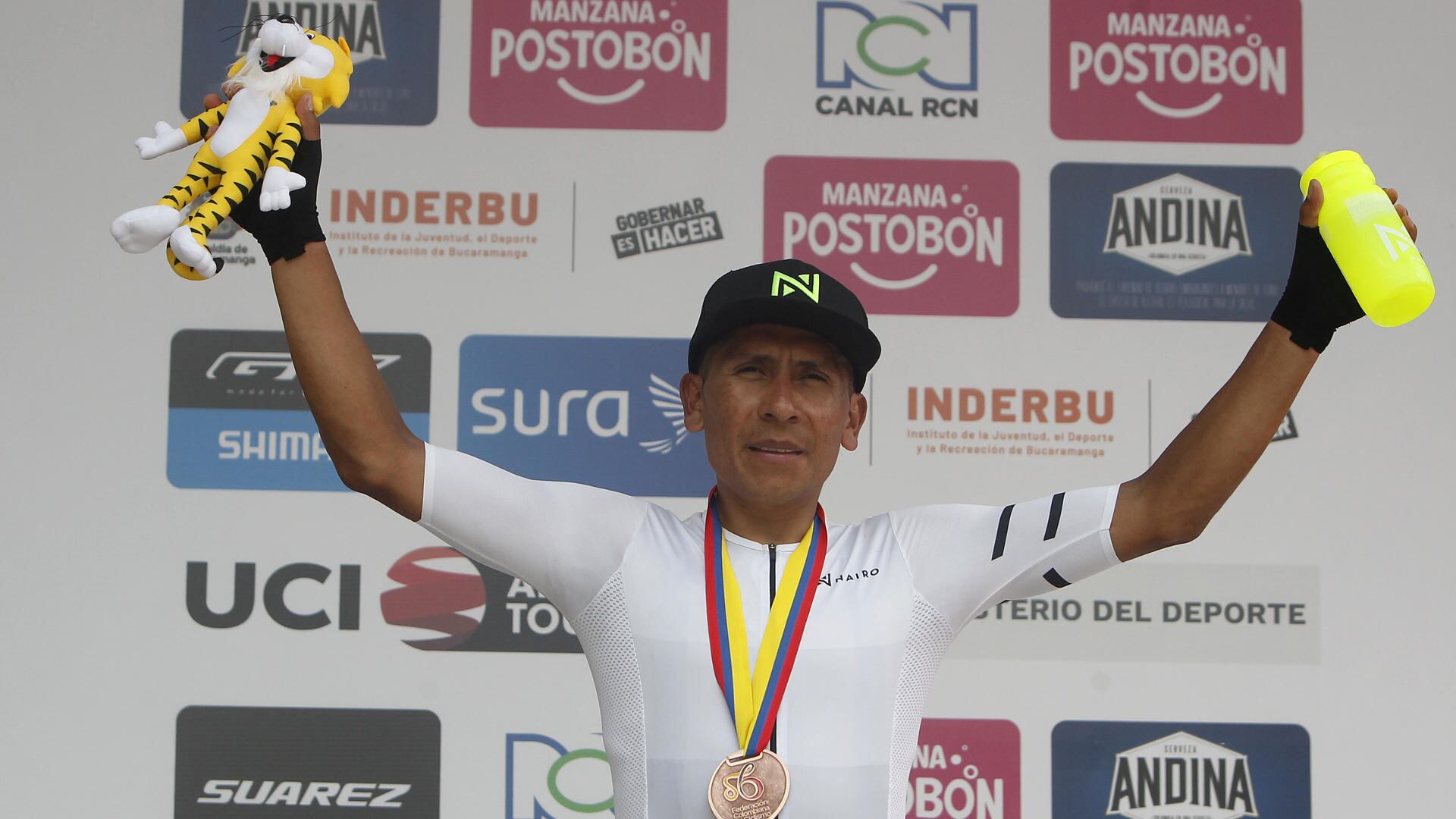 Nairo celebra el tercer lugar en los Campeonatos Nacionales de Ruta 2023