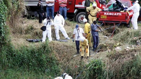 Imagen de referencia. Rescate de cuerpo en el río Medellin.