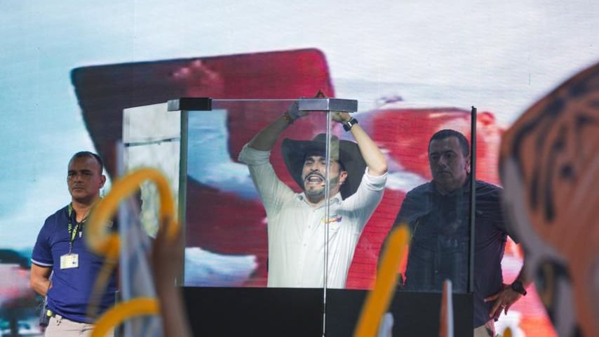 Abelardo de la Espriella durante su aparición en Villavicencio.