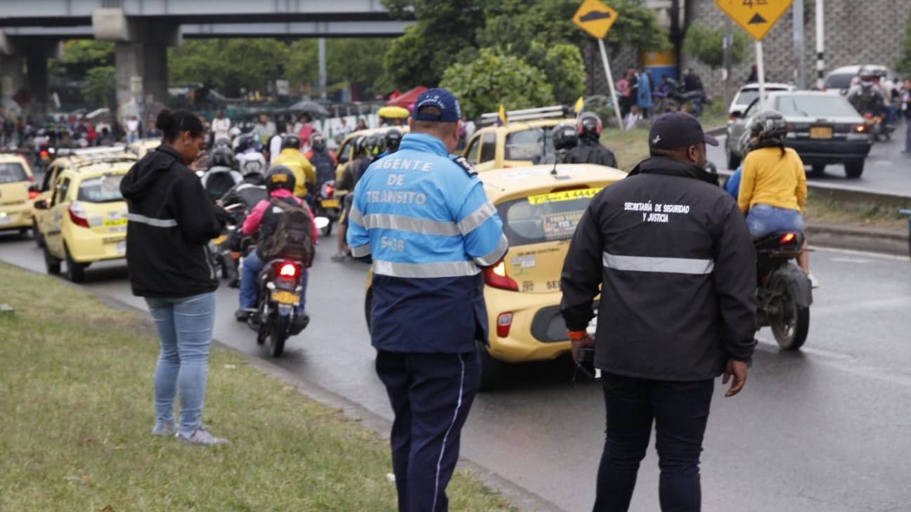 Taxistas se tomaron el sector de Juanchito