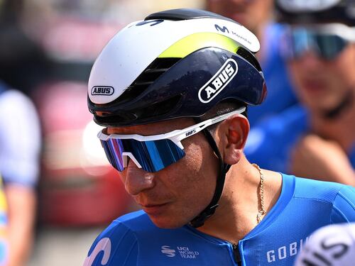 “Me afecta mucho”, Nairo Quintana reveló el problema físico que lo tiene sufriendo en el Giro de Italia