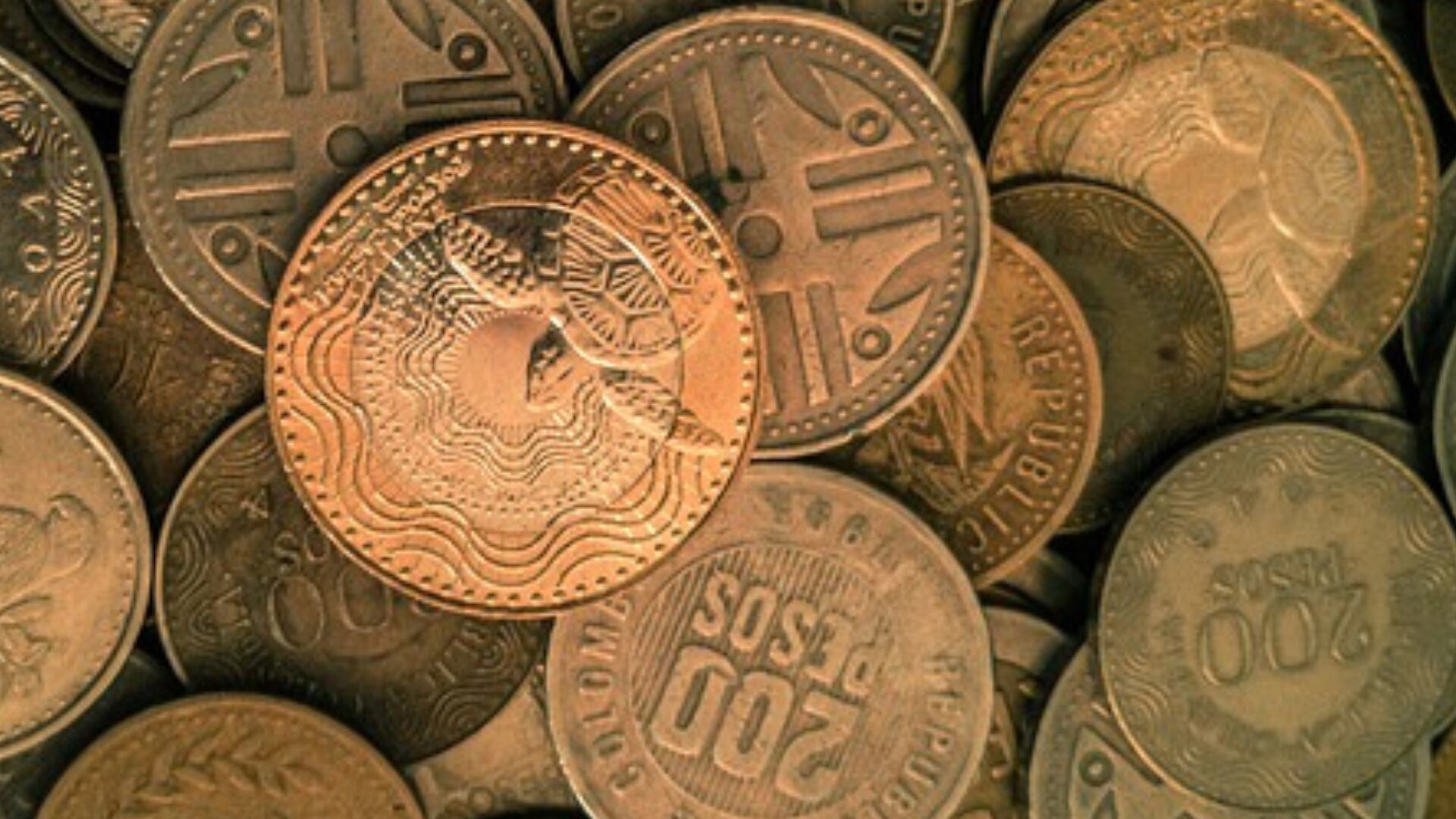 Dinero colombiano - Pixabay