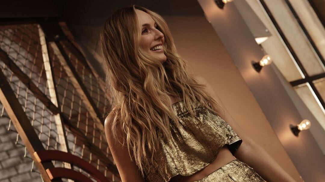 Claudia Bahamon dijo que encontró unas cinco fotos de ella que no tenían su nombre, ni departamento, pero decía “La Tal Mamacita”.