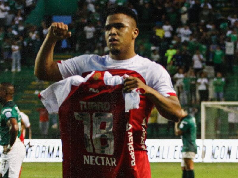 Iván Scarpetta le dedicó el gol de la clasificación de Santa Fe al ‘Turro’ Olivera por el fallecimiento de un ser querido