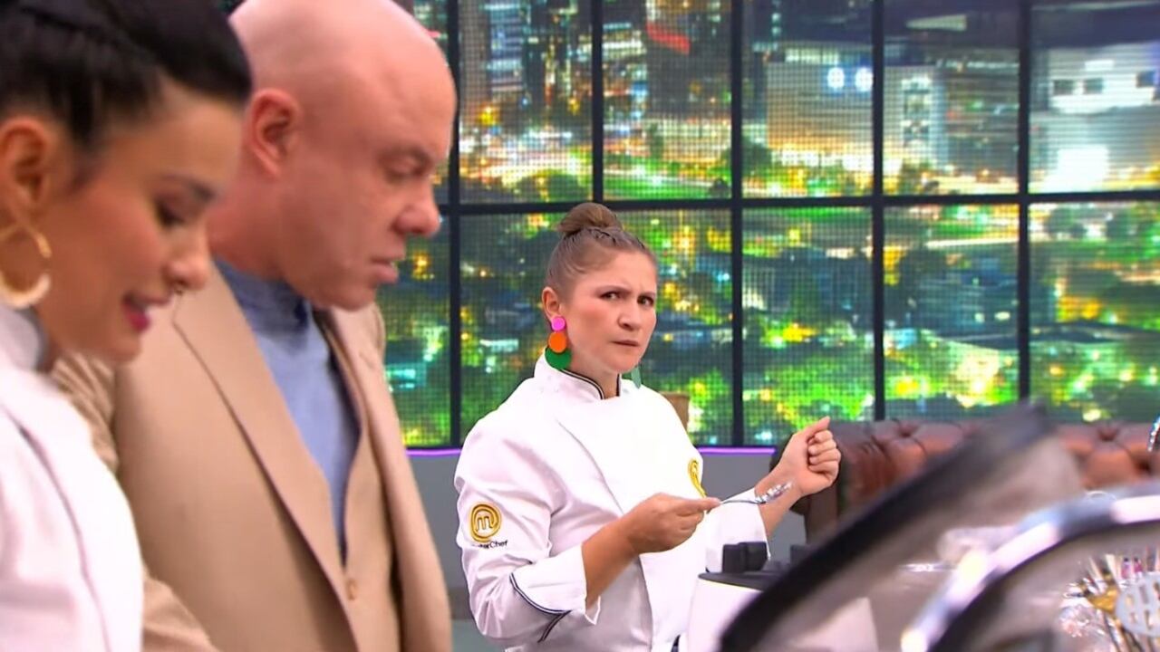 La actriz y la comediante protagonizaron un divertido momento durante el duelo pues ambas se señalan como las favoritas de Jorge Rausch.