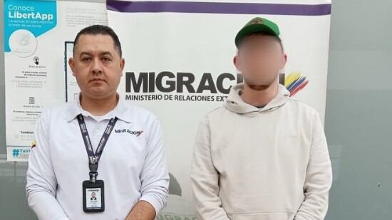 Norteamericano inadmitido en Colombia por alerta de agresor sexual