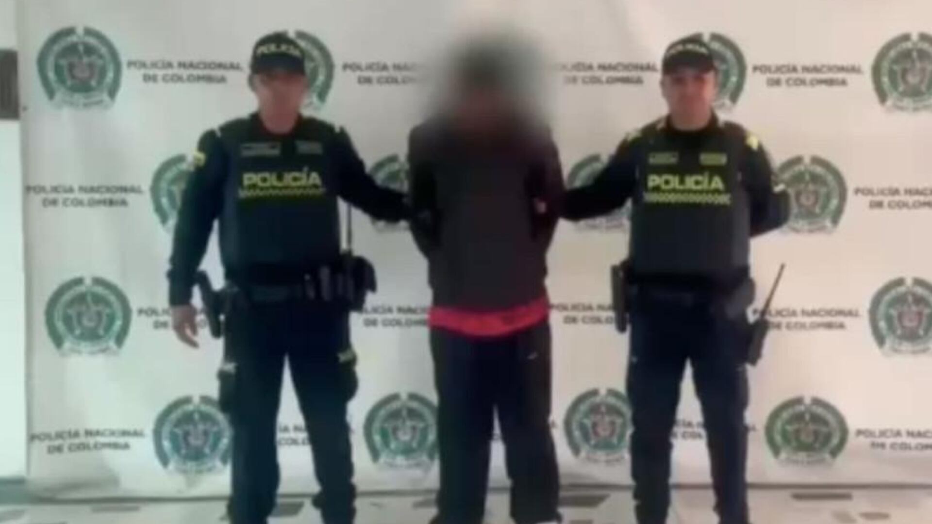 Capturados dos hombres por asalto a mano armada en Kennedy bajo la estrategia ‘Bogotá Camina Segura’