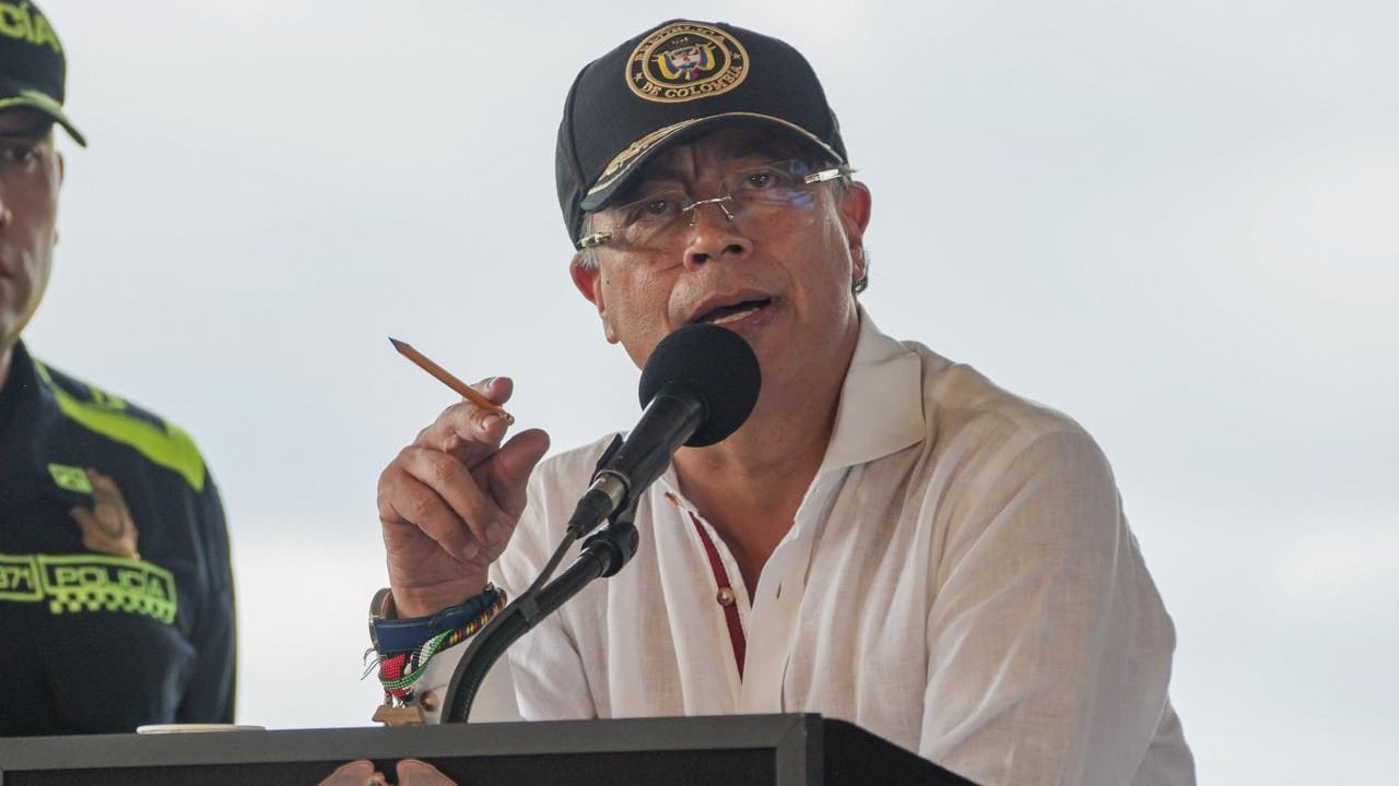 Petro le pide a comunidades de Nariño erradicar voluntariamente los cultivos de coca.