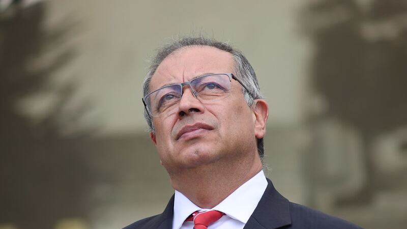 Gustavo Petro y Nueva EPS