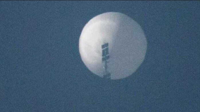 (IMÁGENES) Alertan que un objeto similar a un globo también sobrevoló Colombia