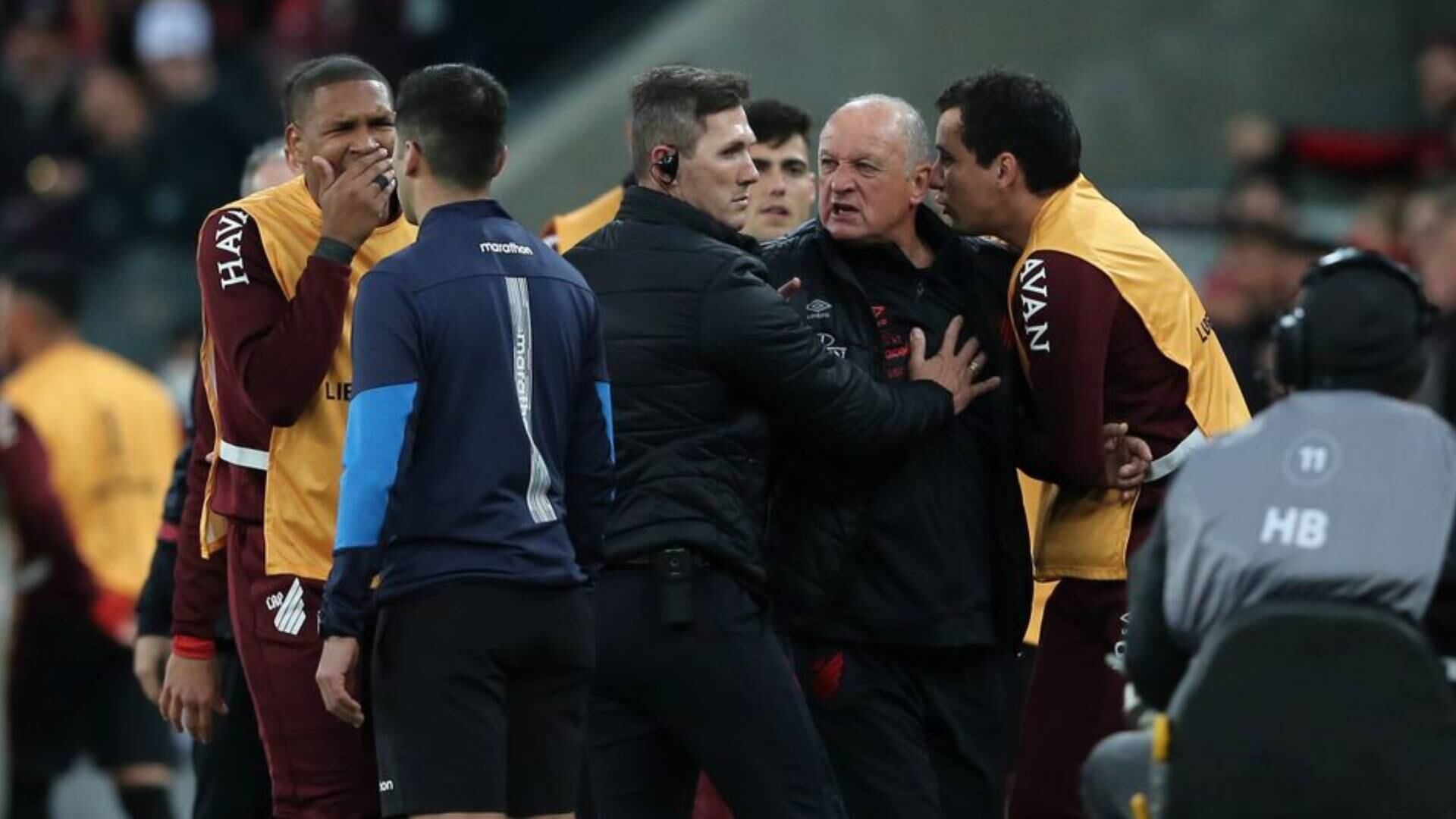 Expulsión de Luiz Felipe Scolari en Athletico Paranaense vs. Palmeiras en semifinal de Copa Libertadores 2022