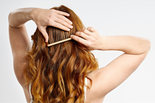 ¿Cabello maltratado por el sol? Así puede restaurarlo de forma natural