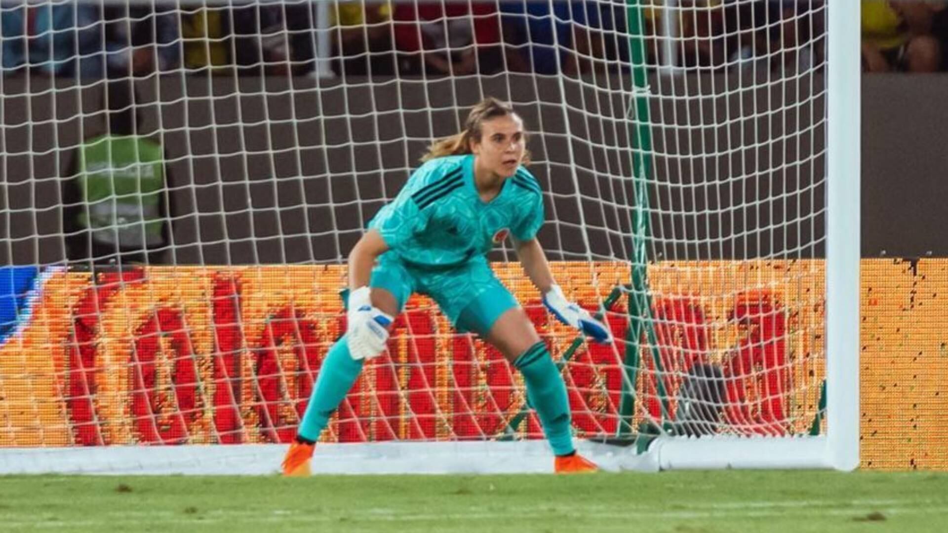 Triple atajada de Catalina Pérez en el amistoso Colombia vs. Zambia