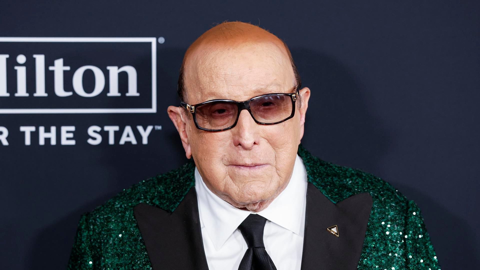 Fallece en Nueva York el legendario productor musical Clive Davis a los 94 años