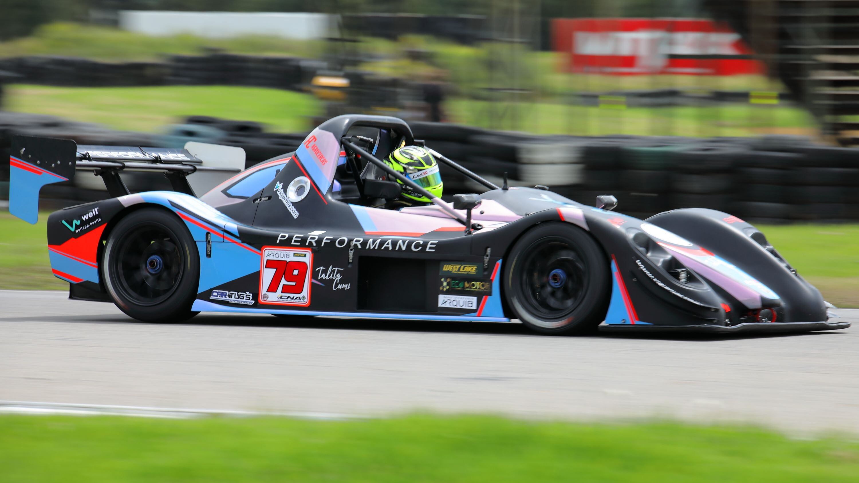 Santiago Lozano es el nuevo Campeón Nacional de Automovilismo
