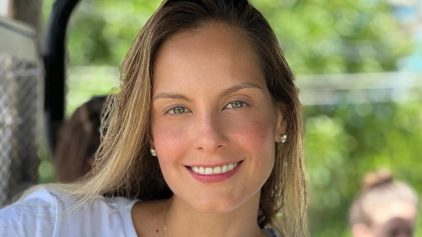 Laura Acuña no escatimó en palabras y dejó ver toda su esencia por la persona que le cambió la vida años atrás.