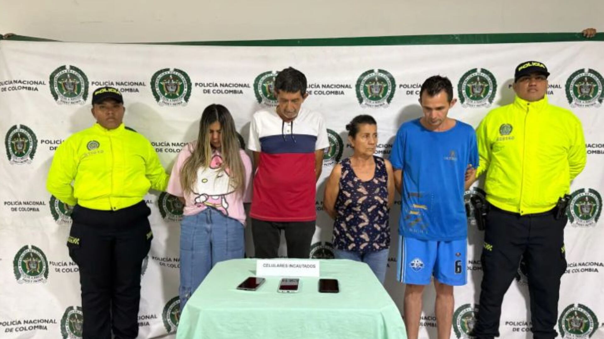 A la cárcel cuatro personas que habrían robado información de una Alcaldía en el Colombia: lograron transferir 1.400 millones