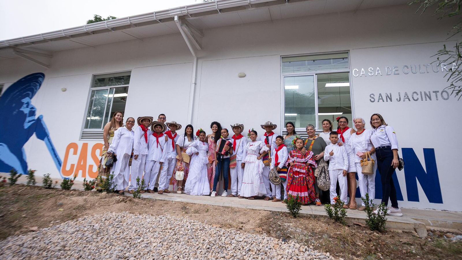 Foto Minculturas inaugura la Casa de la Cultura de San Jacinto, Bolívar, capital artesanal de Colombia.
