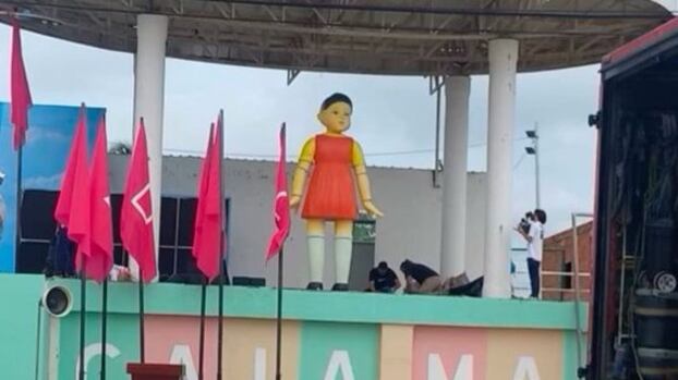 Foto del escenario donde se grabó promoción de la serie "El juego del Calamar" en municipio colombiano.