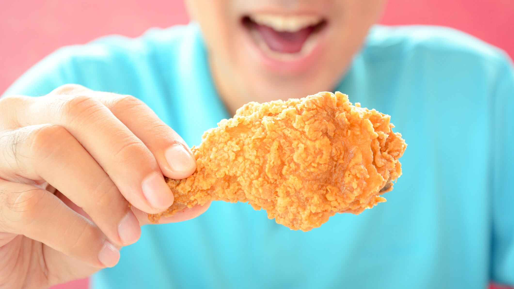 La misión fue para celebrar el Día del pollo frito y fue posible gracias a un globo de látex biodegradable inflado con helio