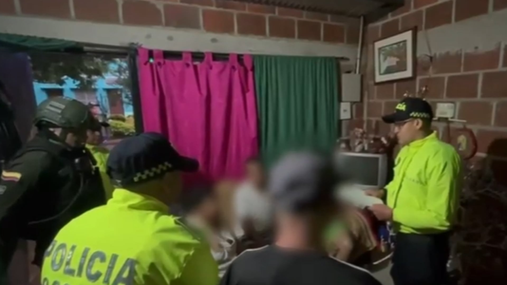 Cae red trasnacional de explotación infantil: Operativo masivo en Colombia y 5 países más