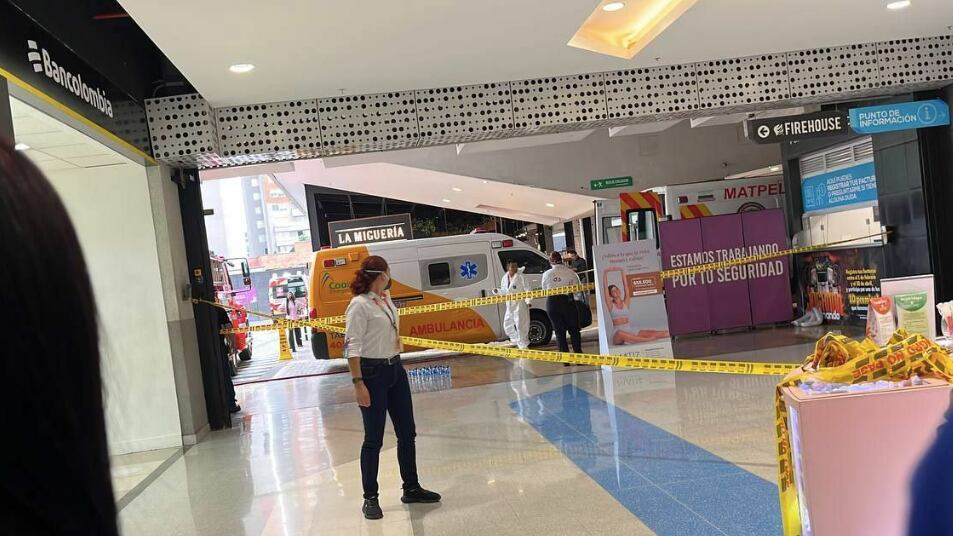 Ataque con químico en centro comercial de Sabaneta Antioquia