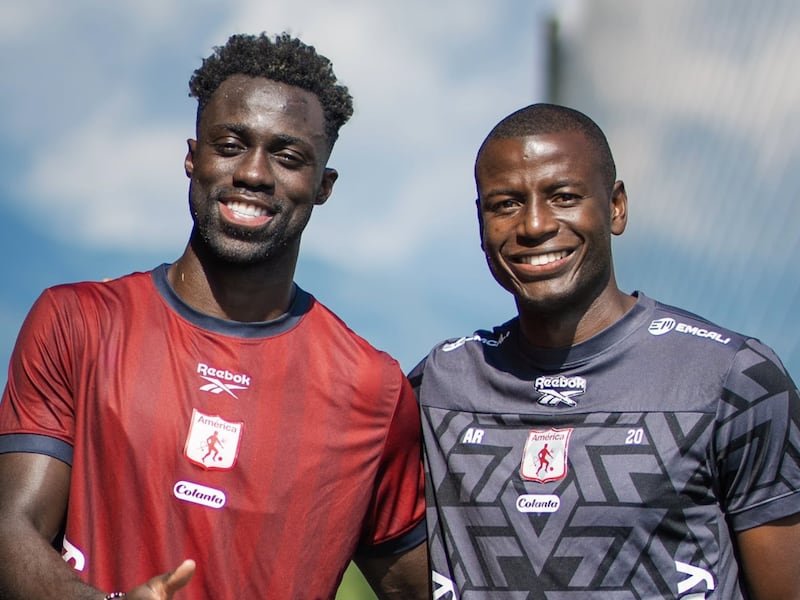 Dávinson Sánchez sorprendió a todos con su presencia en América de Cali, ¿por qué?