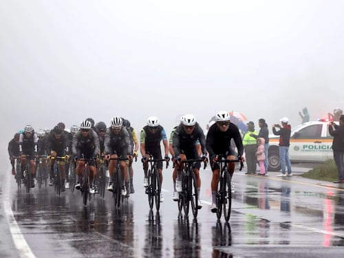 Guatibonza le ganó a ‘Superman’ López el sprint y le quitó la tercera al hilo en Vuelta a Colombia