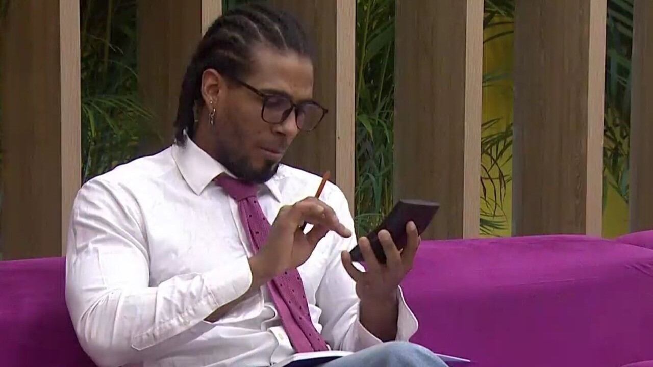 Pantera agradeció que lo dejaron mostrar su faceta de “cantante” al tiempo que aseguró que va “boletear” si no le pagan.