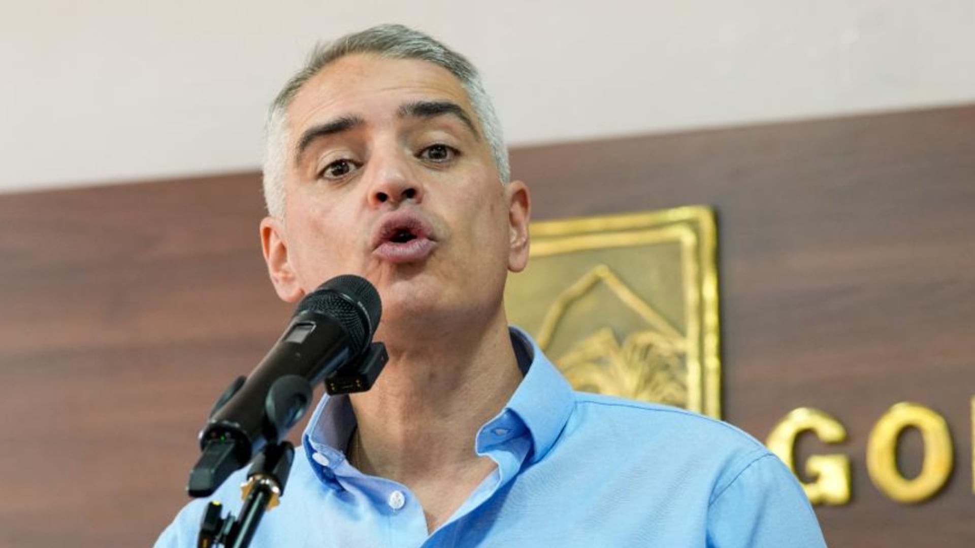 Gobernador de Antioquia pide que se bombardee a alias Calarcá.