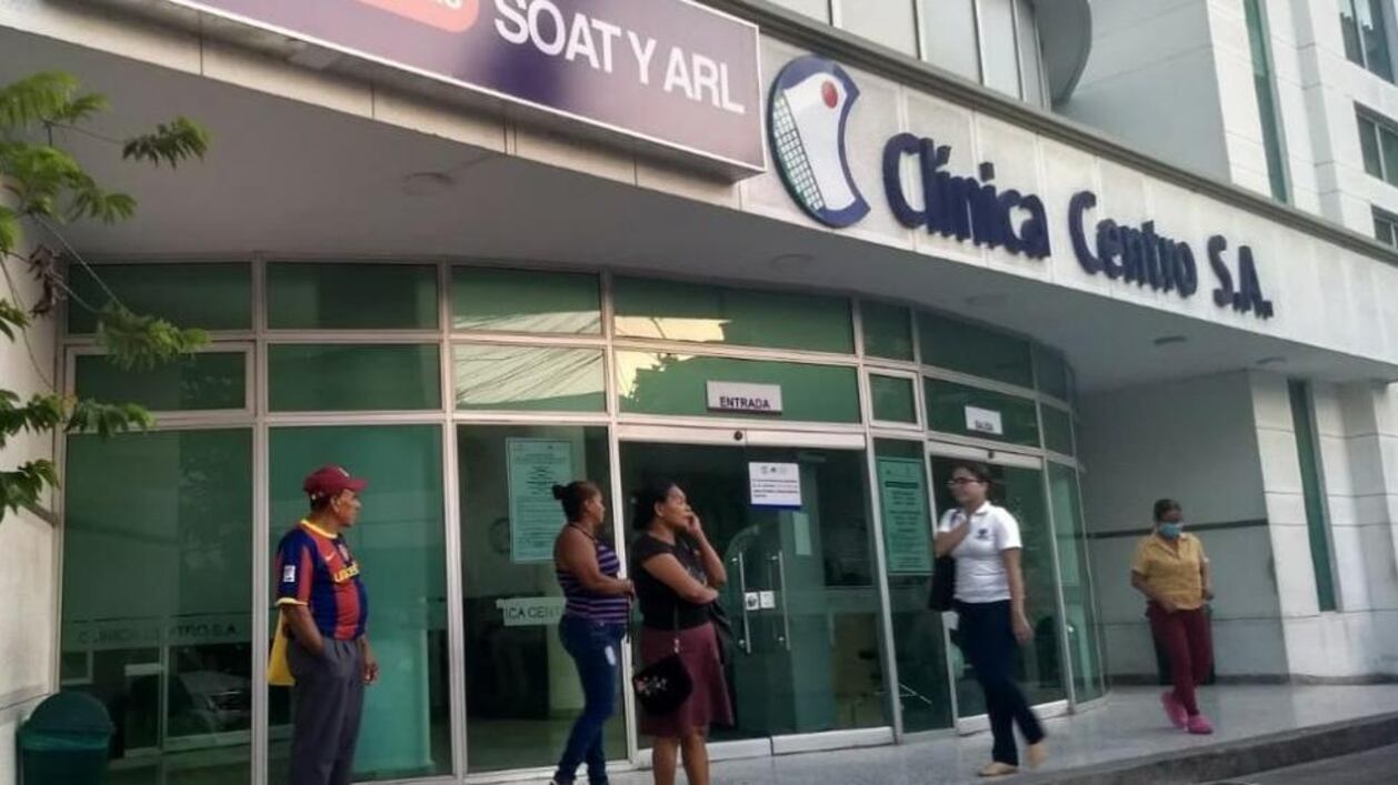 Clínica centro donde fue atendido el docente hallado muerto tras recibir 20 puñaladas.