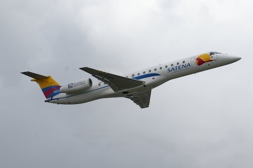 Satena anunció que también suspenderá temporalmente sus vuelos a Venezuela y esta es la razón